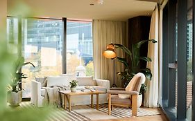 1 Hotel Melbourne